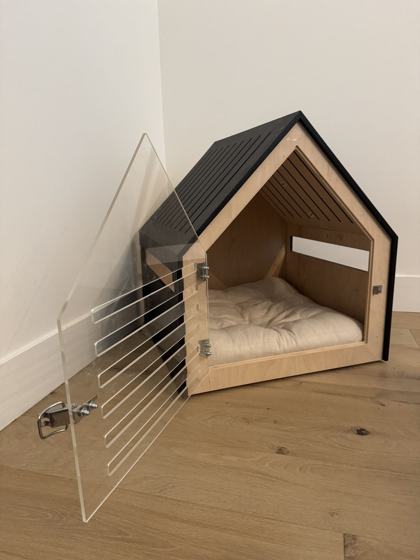 Modern Dog Kennel