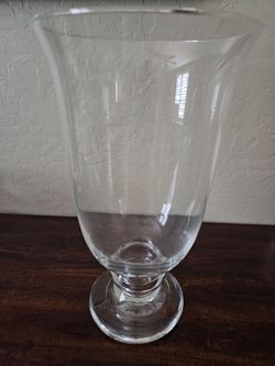 18" tall Hurricane, nice heavy weight NEW $10.00