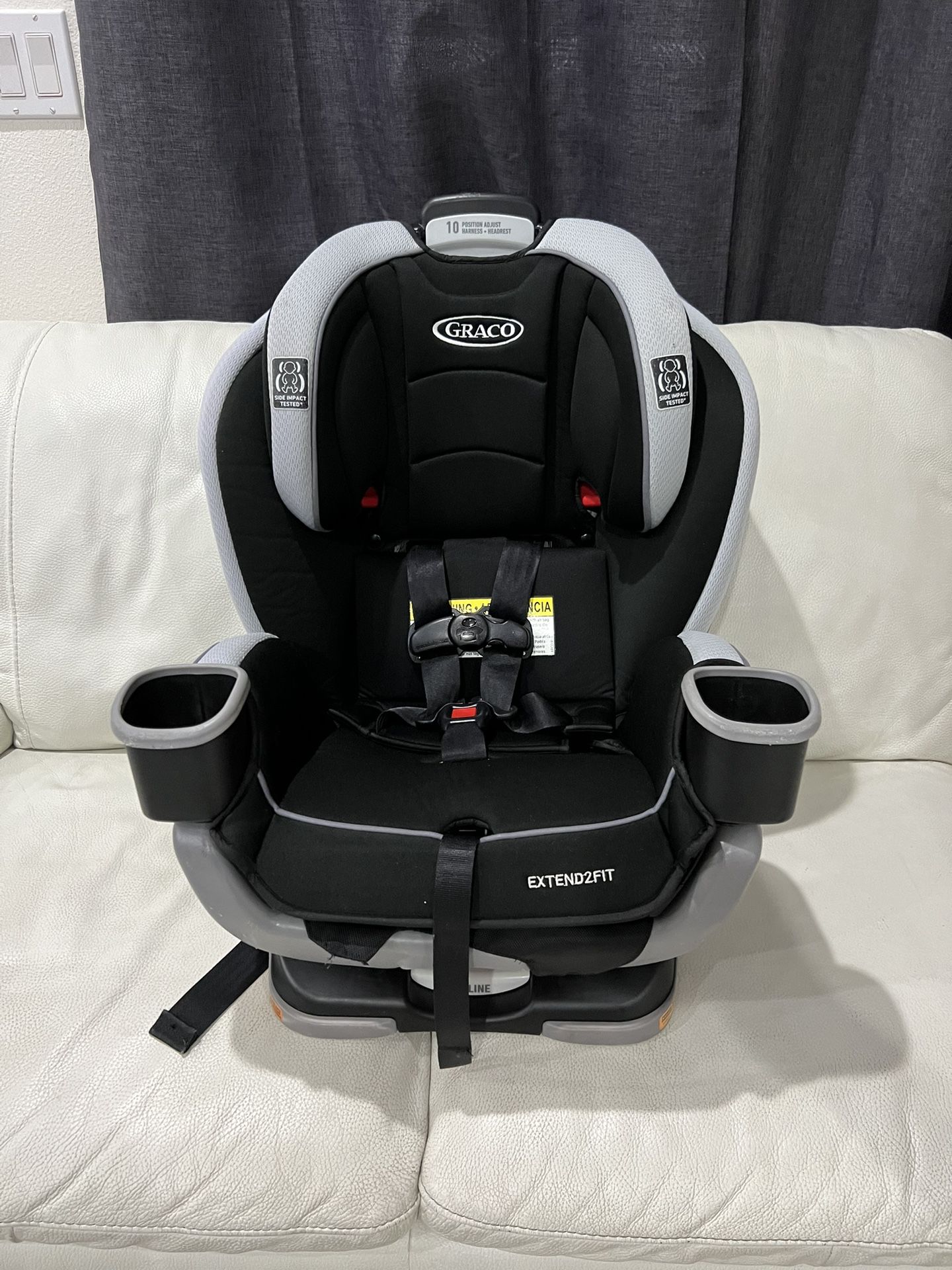 Graco EXTEND 2FIT ALL IN ONE car seat, double facing, new born to Kid, recliner, convertible