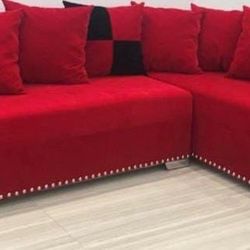 SECTIONAL BRAND New 
