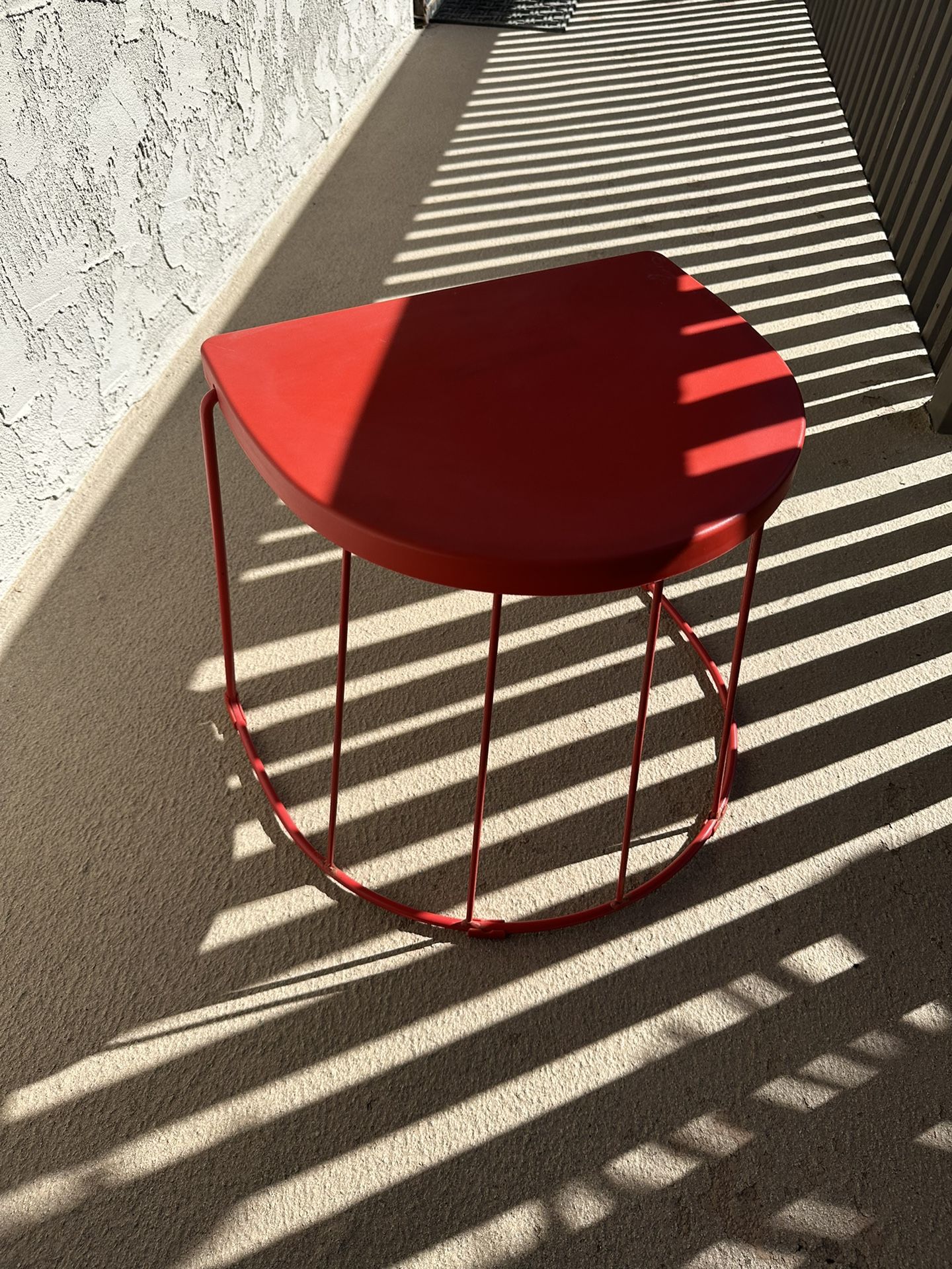 Outdoor side table IKEA TRANARÖ