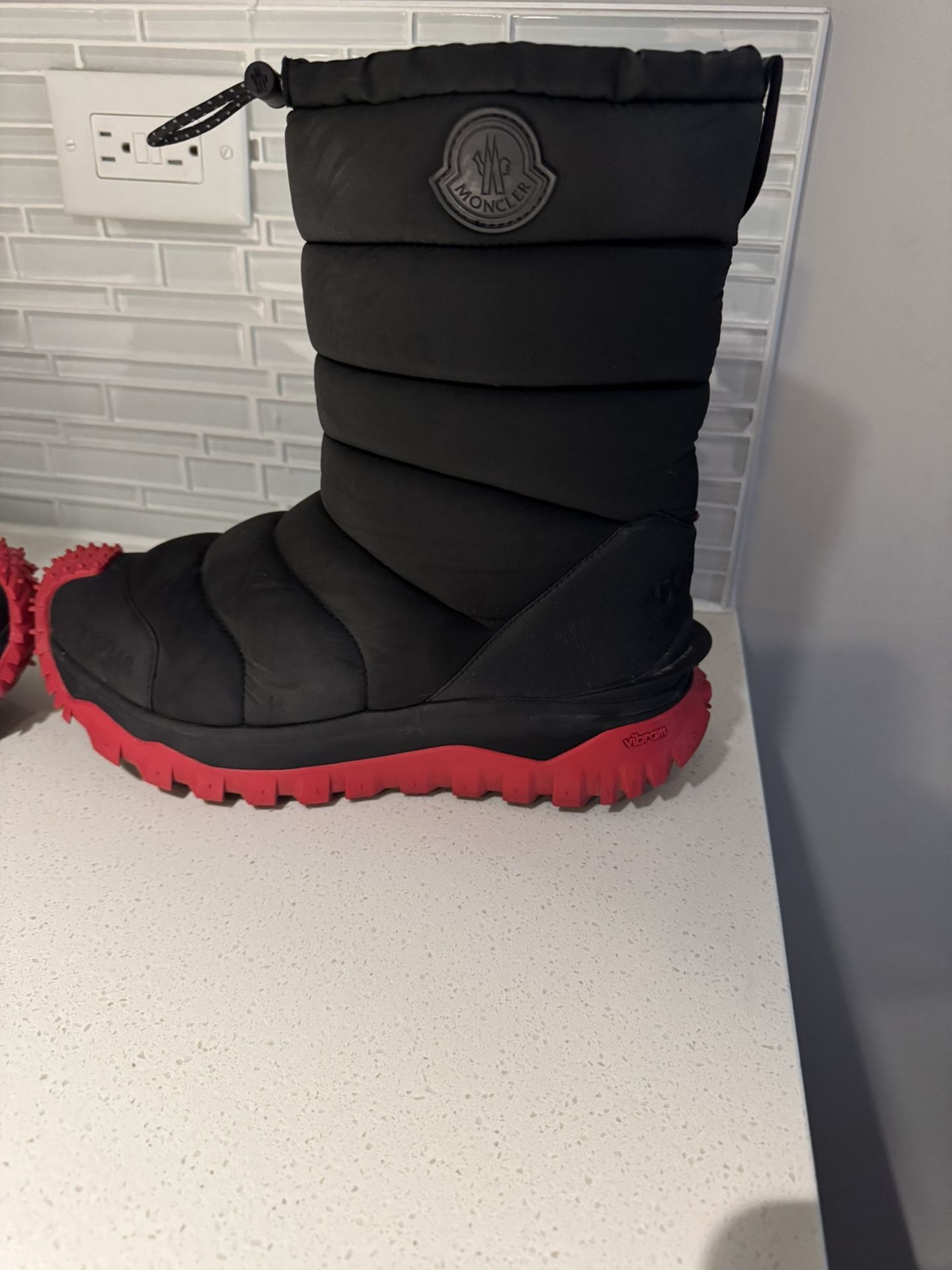 Moncler Apres High Snow Boot