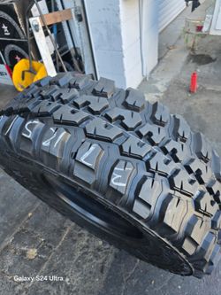 Only One Tire Lt37x12.50r17 Federal Couragia MT Like 99% Tread On $$150.00