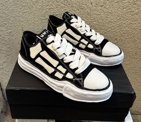 Amiri shoes