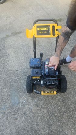 DeWalt 3600 PSI Gas Pressure Washer