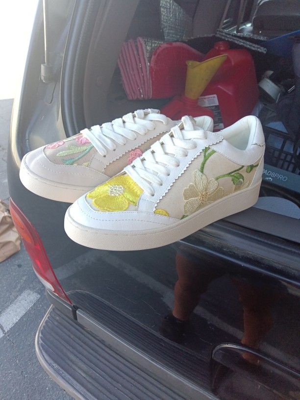 Oasis Size 7