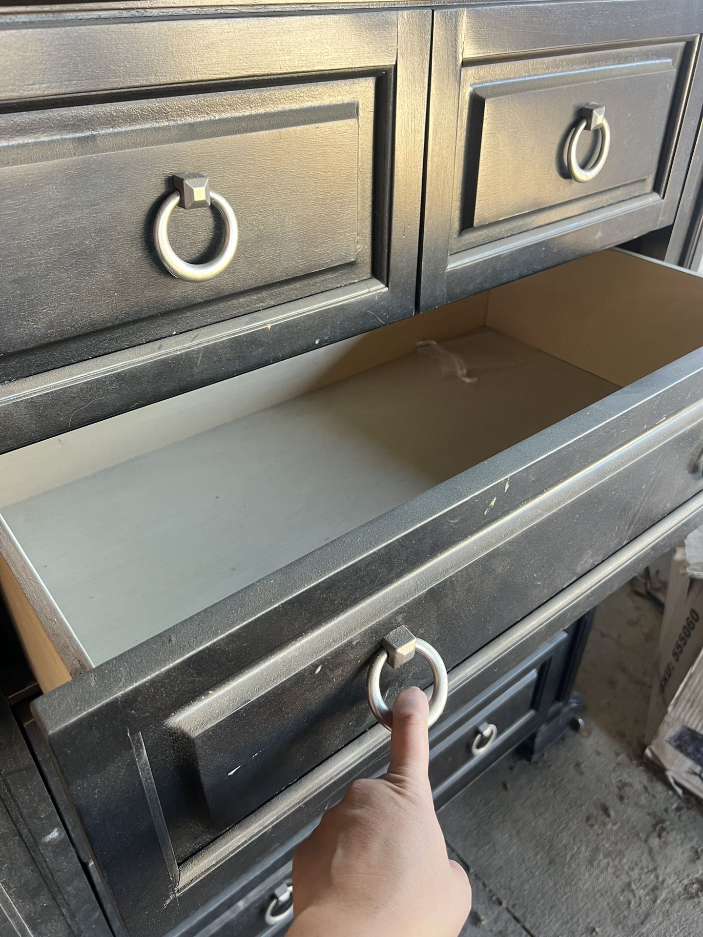 Dresser