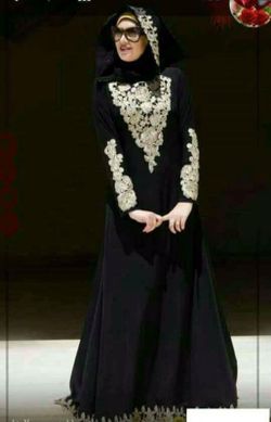 Fancy dress comes with the scarf