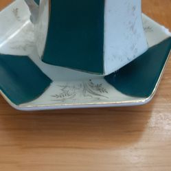 Occupied Japan demitasse hexagonal tea cup & saucer.
