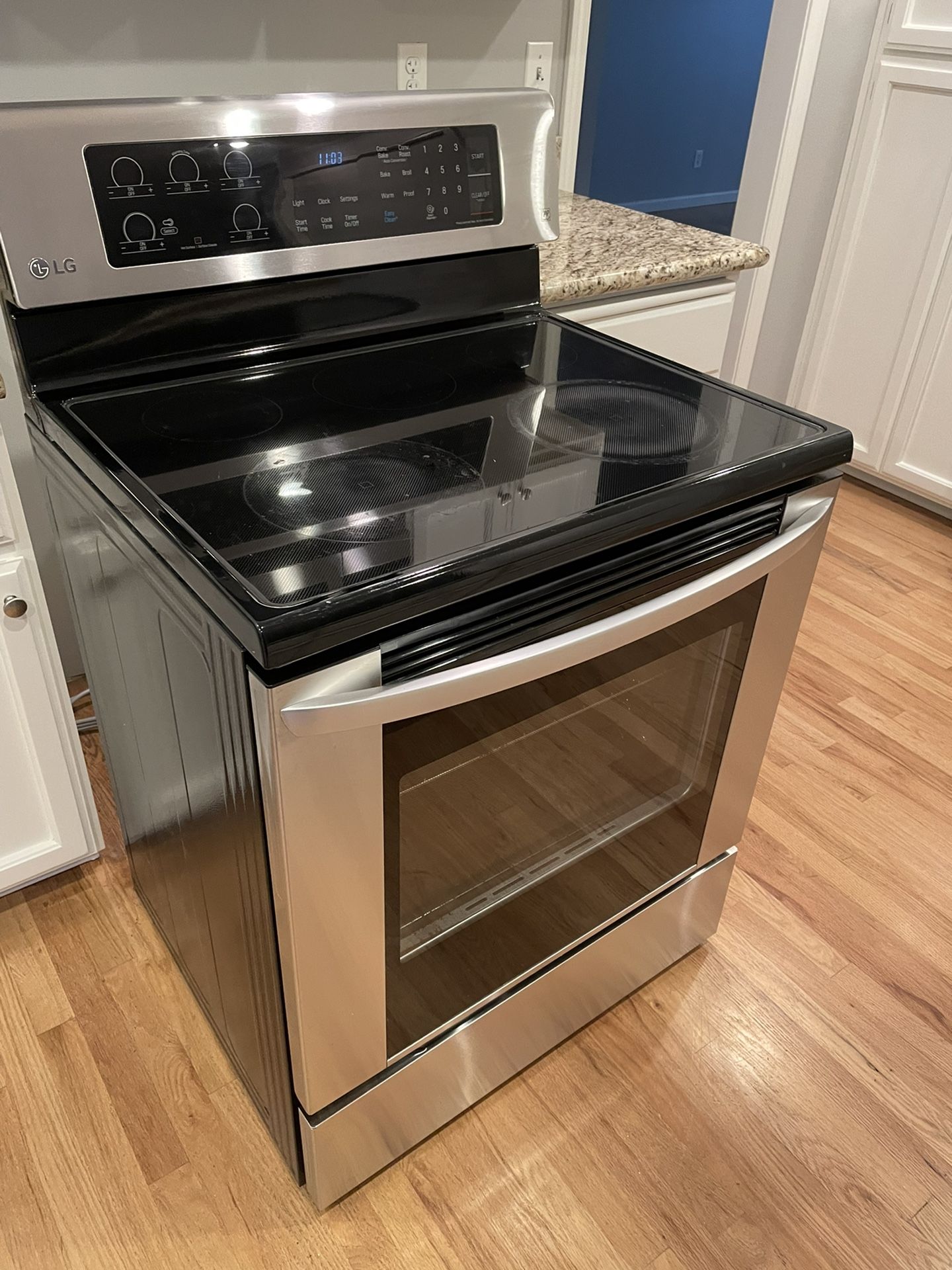 LG 30" Electric Range And Oven