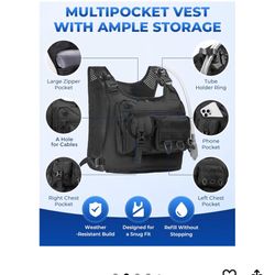 Brand New Running Vest with 2L Water Bladder, Hydration Backpack with Adjustable Straps, Lightweught & Breathable Design, Reflective Chest Pack for Me