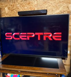 65” SCEPTRE FLAT TV