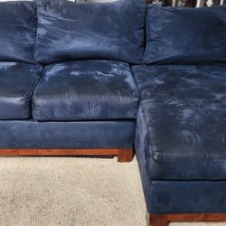 Sude couch 