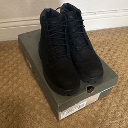 Juniors Black Timberland