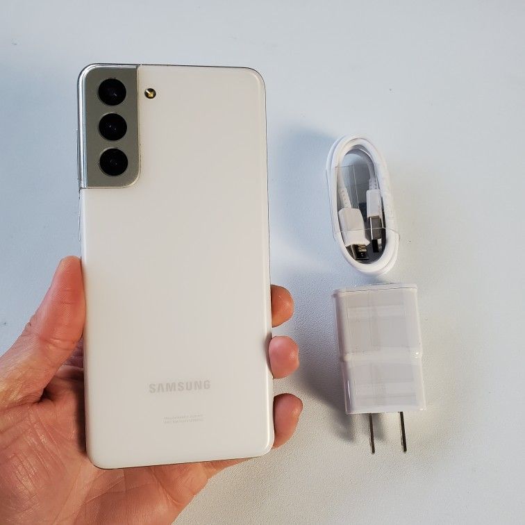 Samsung Galaxy S21 5G - UNLOCKED - Like New