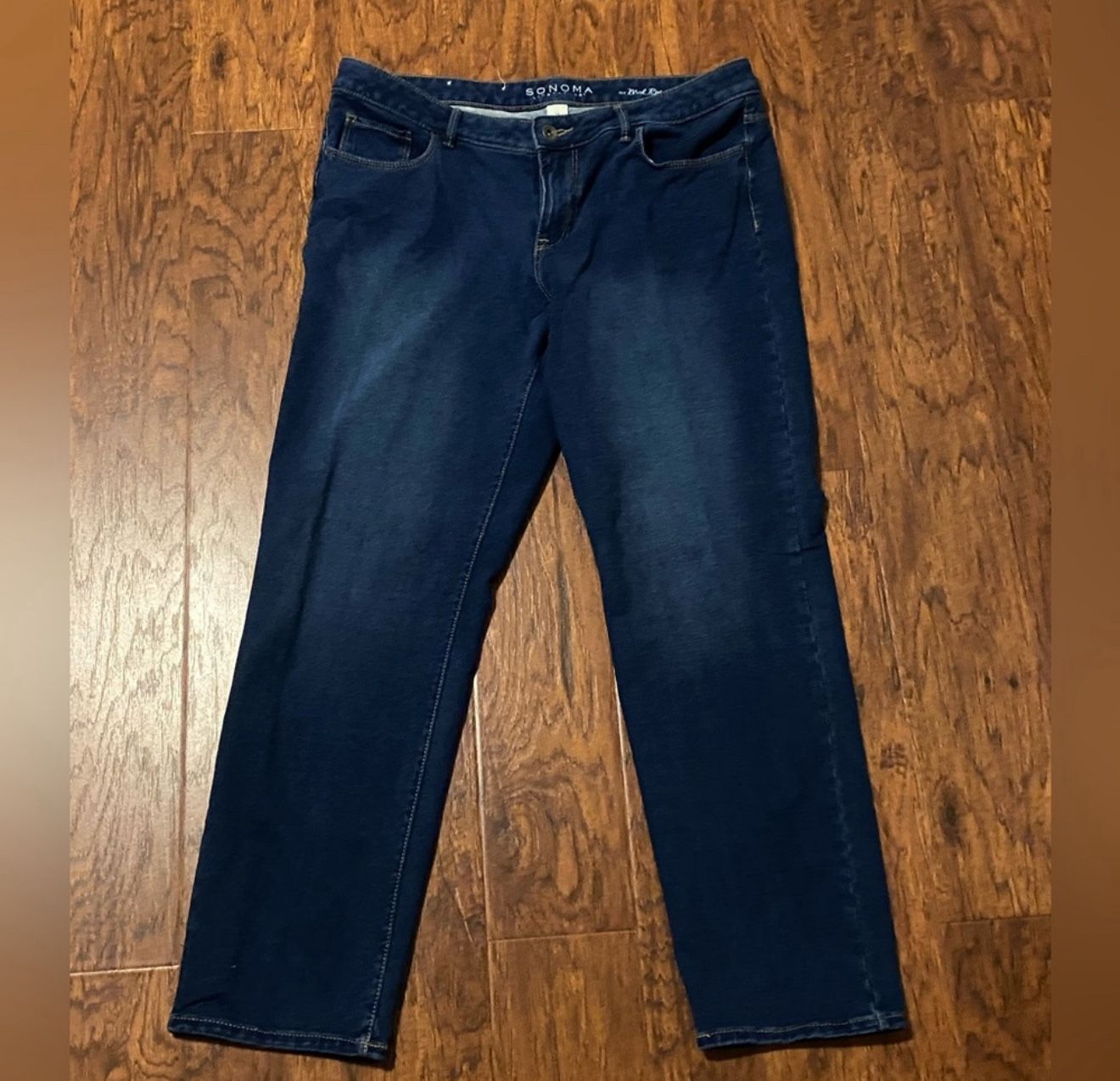 Sonoma Lifestyle Women’s Straight Fit Jeans