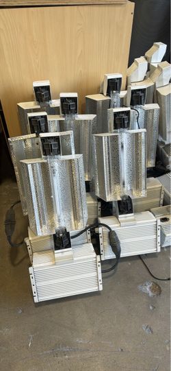 Double-Ended HPS Grow Lights with Ballasts – Lot