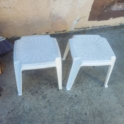 Mesitas De Plástico Buenas Condiciones 