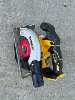DeWalt Brushless Cordless Circular Saw Tool Only