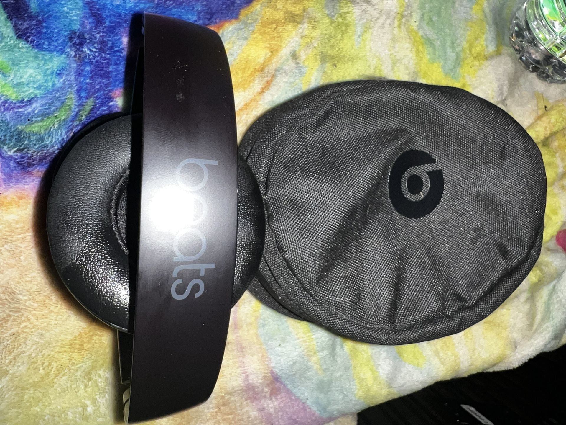 BEATS SOLO 3 WIRELESS HEADPHONES