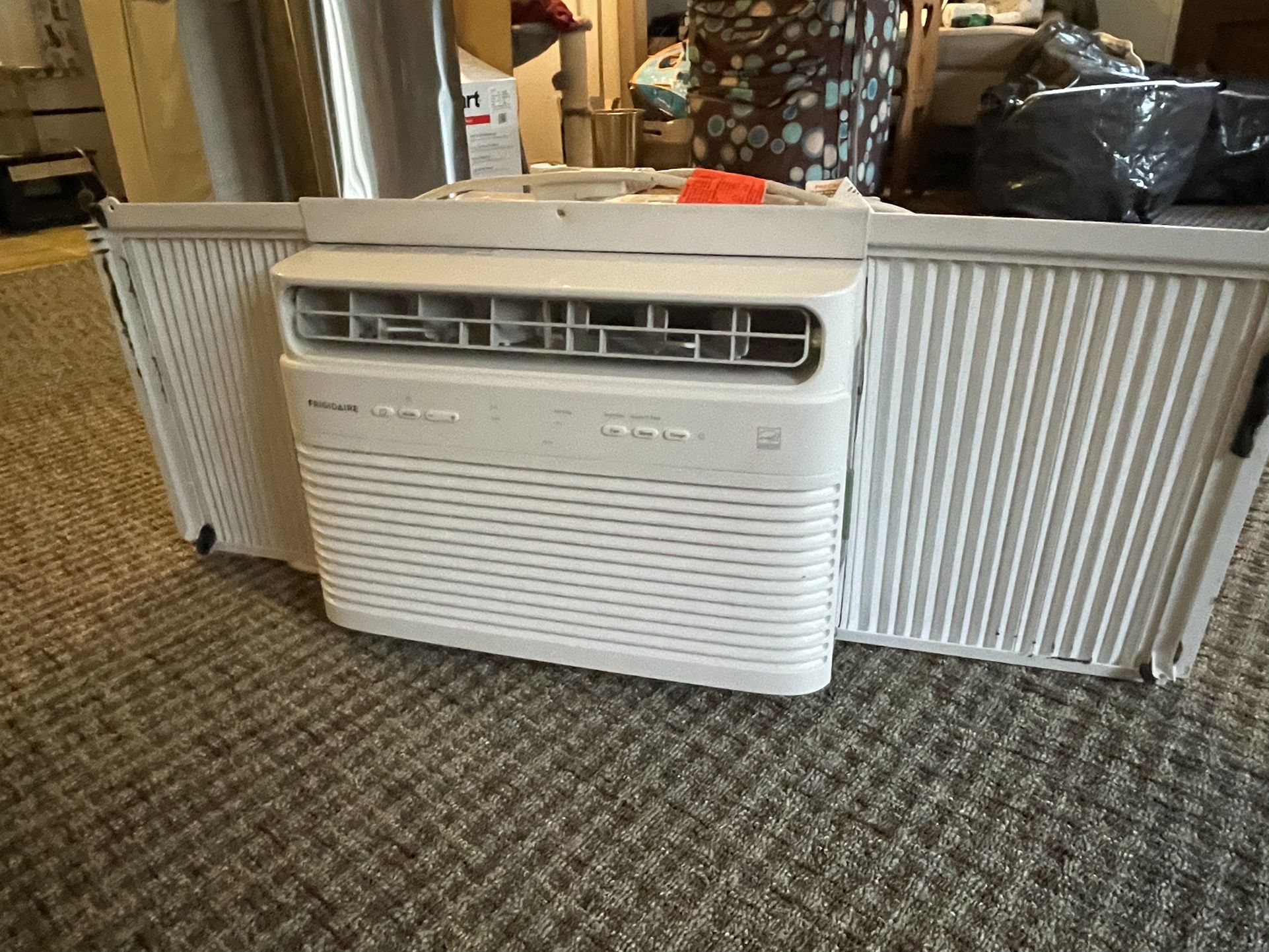 Window Air Conditioning Unit
