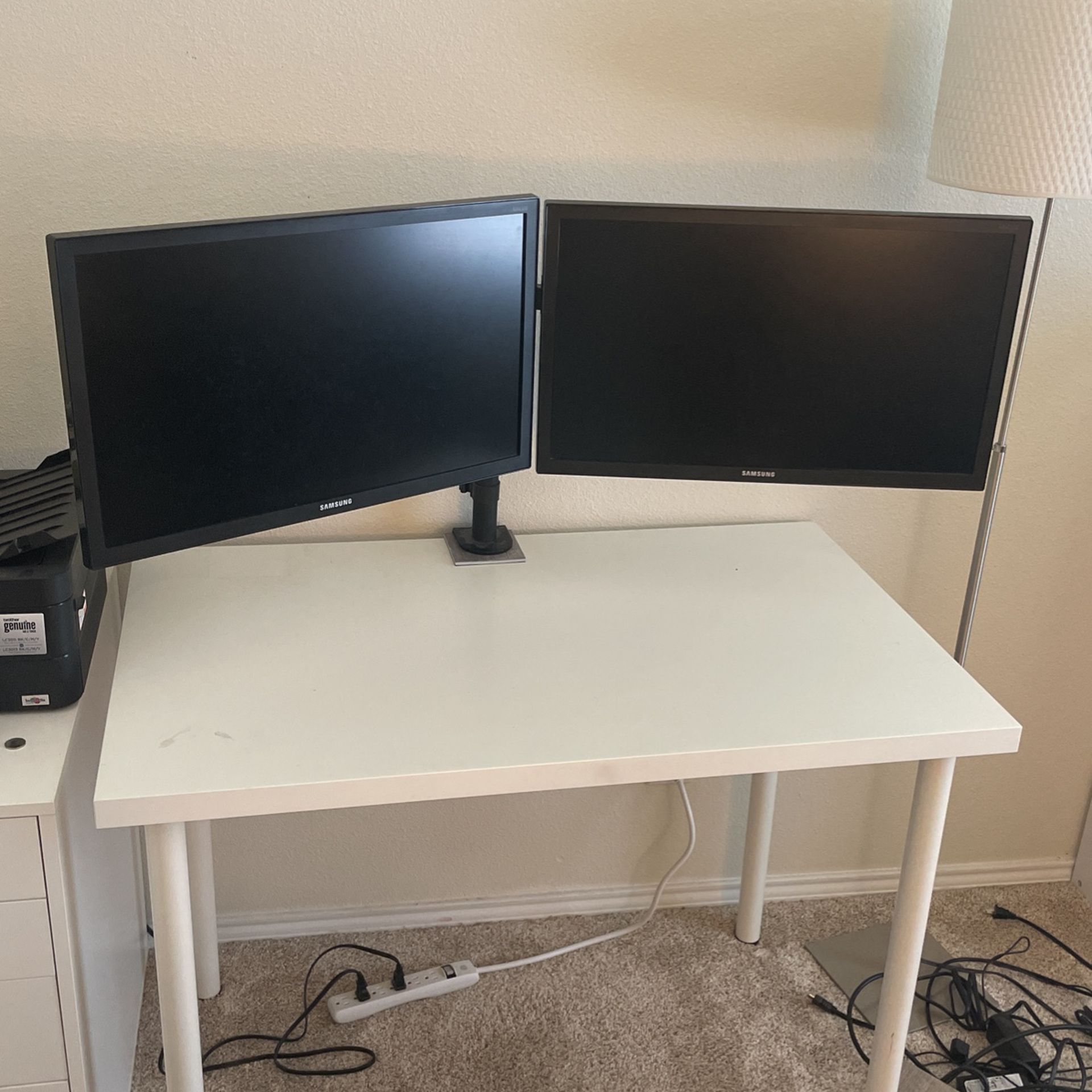 Dual Samsung Monitors And Arm