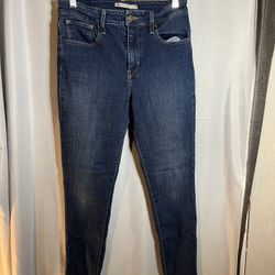 Levi's Women's 721 High-Rise Skinny Jeans  Size 29