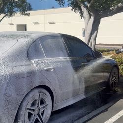 Car 🚗  Wash 🧼  DETAIL 💦