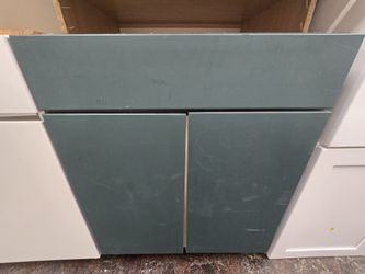 27" Base Cabinet