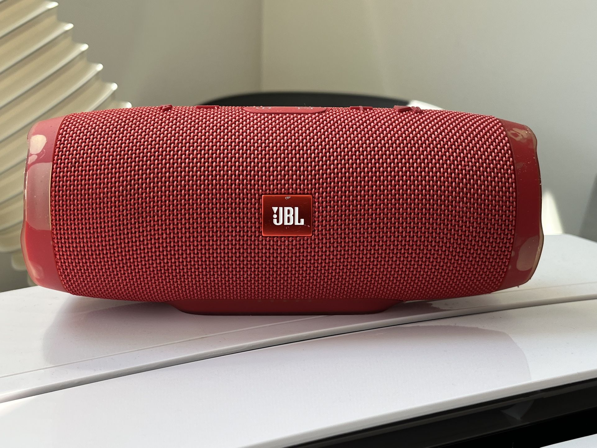JBL CHARGE 3 Bluetooth Speaker