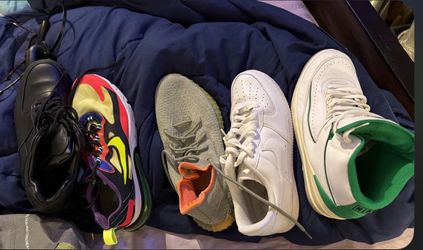 Size 12 men Sneakers