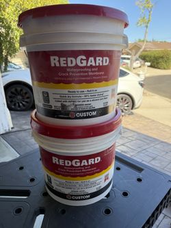 RedGard 3-1/2 Gal. Waterproofing and Crack Prevention Membrane