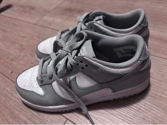Girls shoes