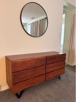 Modani dresser