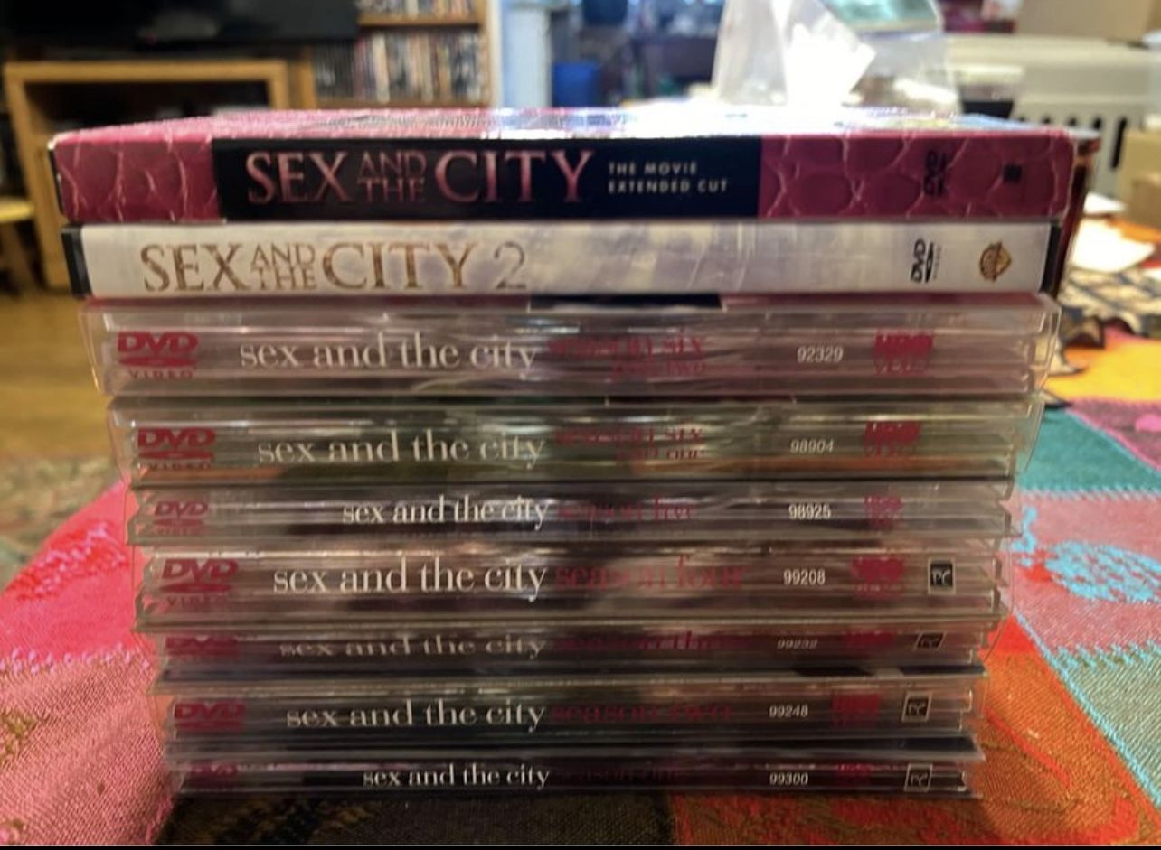 Sex And The City: Seasons 1-6 plus moves 1&2. Some never played.