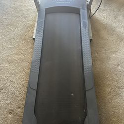 Weslo Cadence G 5.9 Treadmill 