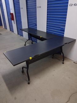 Solid 1 inche top in good conditions disassembled for easy transport
