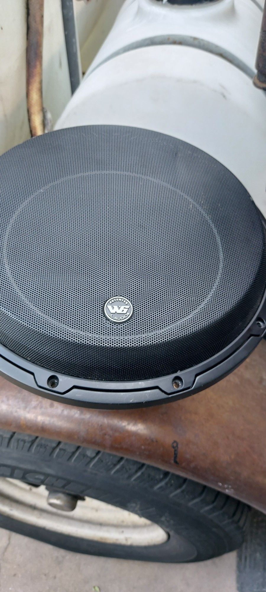 Jl Audio 12" W6's V3