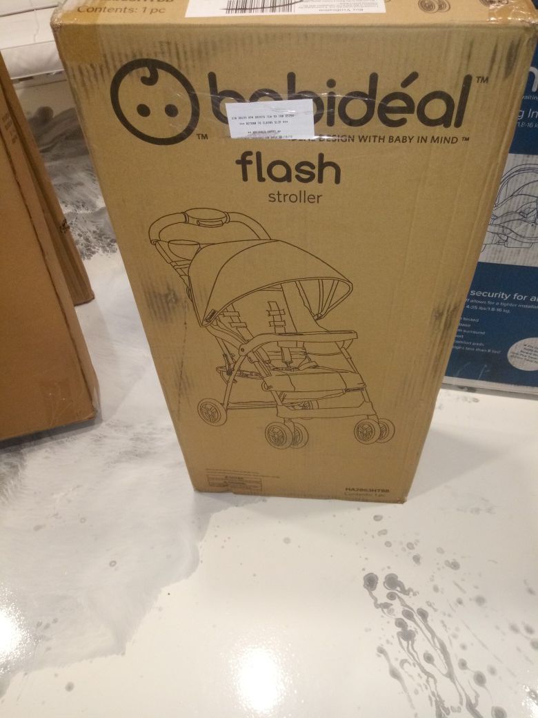 Brand new babideal flash stroller