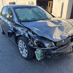 2010-2014 VOLKSWAGEN GOLF MK6 TDI FOR PARTS PART OUT
