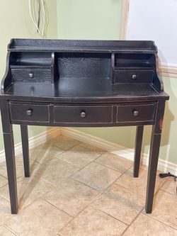 Safavieh Landon 5-Drawer Writing Desk - Distressed Black