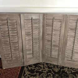 Shutter Decor