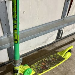 Teenage Mutant Ninja Turtles Scooter