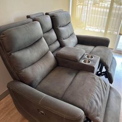 Selling Living Spaces Fueniture 70” Power Reclining Storage Console Loveseat with USB