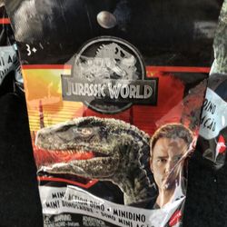 Jurassic World mini action dinos