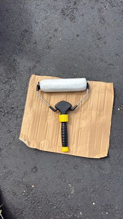 Paint rollers and roller frames
