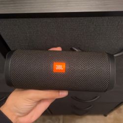 JBL Flip 4 