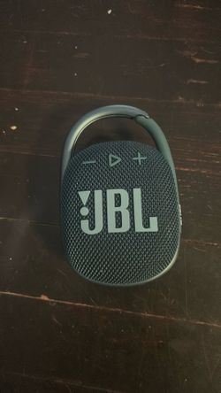 Clip 4 JBL Speaker WILL NEGOTIATE