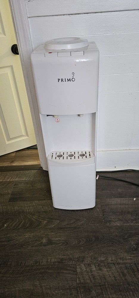 Water Dispenser