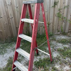 Husky Ladder
